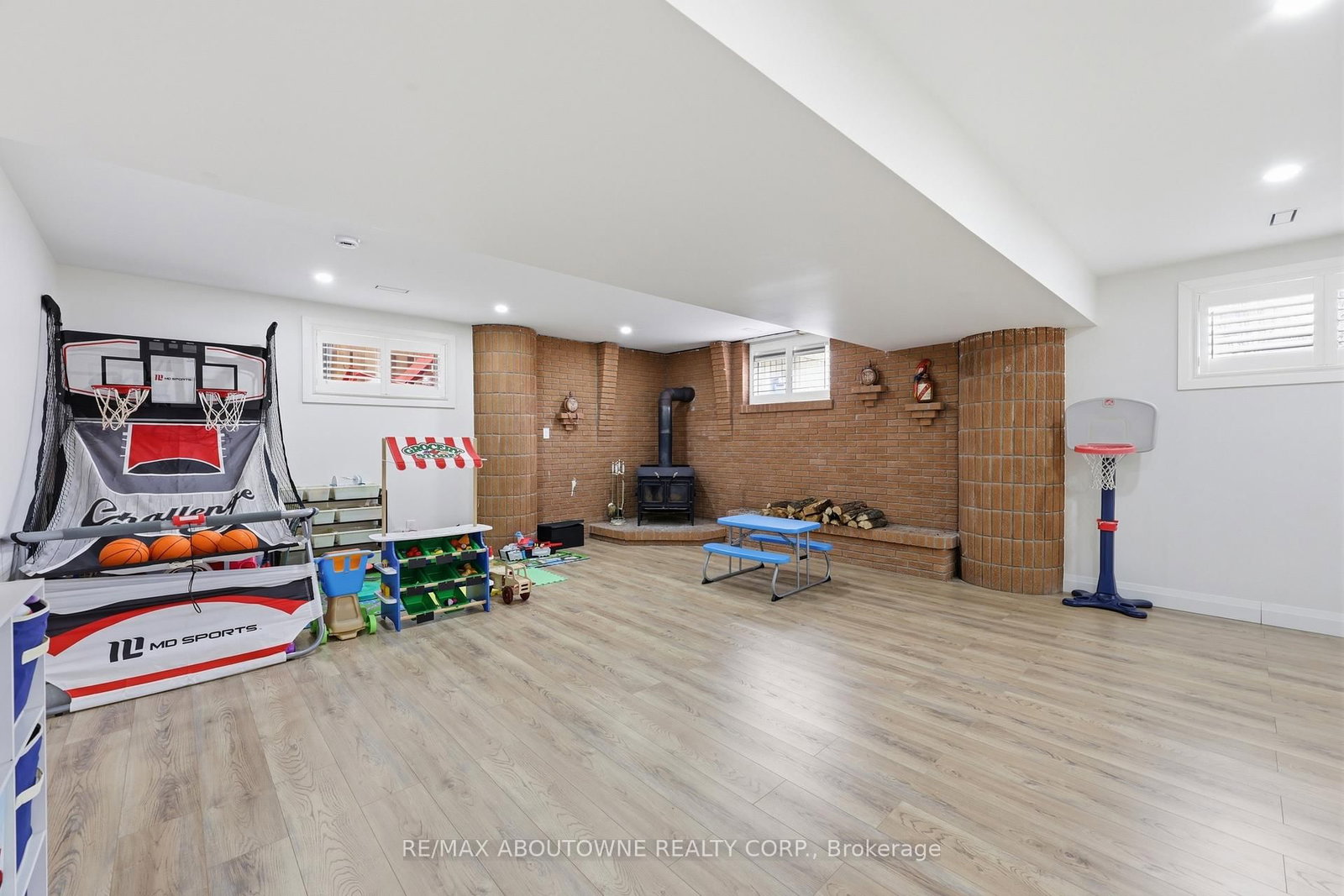 58 Kilbourn Avenue - Photo 35