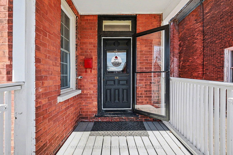 88 Russell St E, Smiths Falls, K7A 1G7 | Image 3