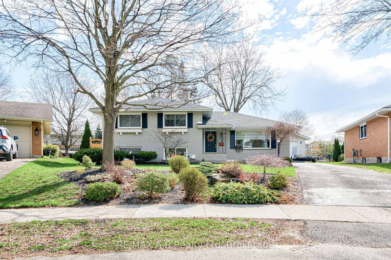 19 Linton Pl, Kitchener, Ontario