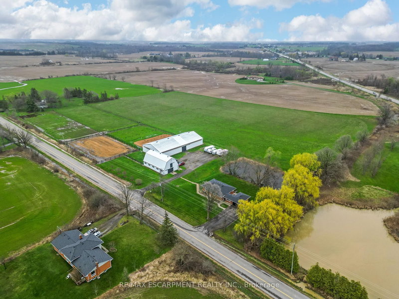 2223 Hall Rd, Hamilton, Ontario