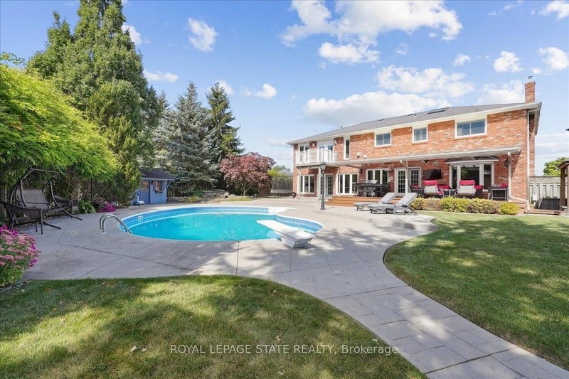 42 Farewell Cres, West Lincoln, L0R 2A0 | Image 2