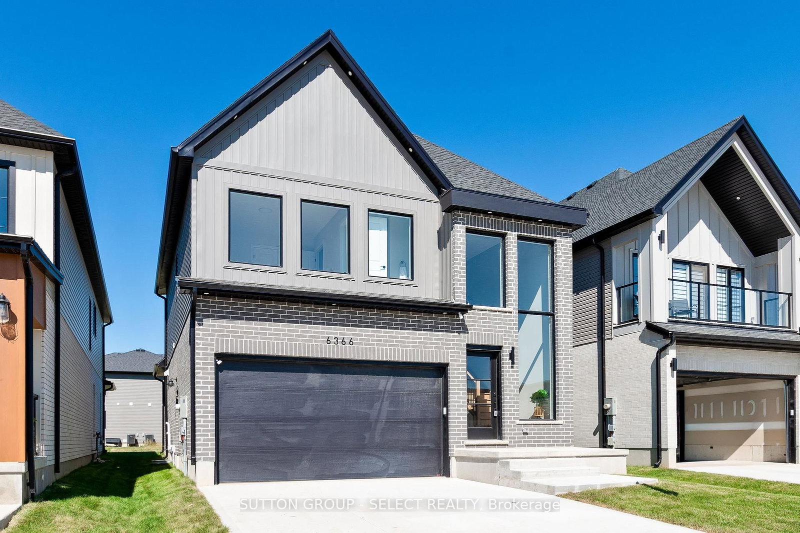 Detached House for sale at 6366 Heathwoods Avenue, London South, Ontario, N6P 1H5 - South V - MLS: X13027488