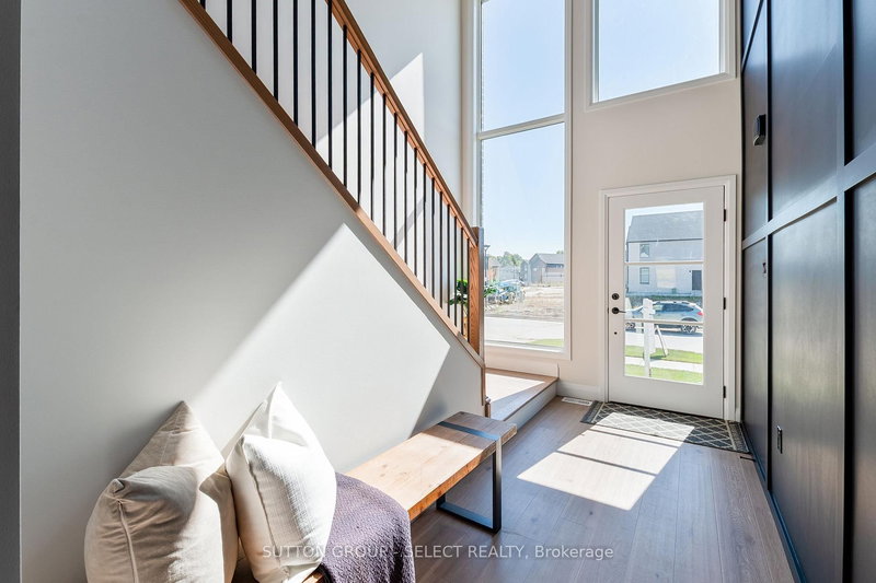 6366 Heathwoods Ave, London South, N6P 1H5 | Image 2