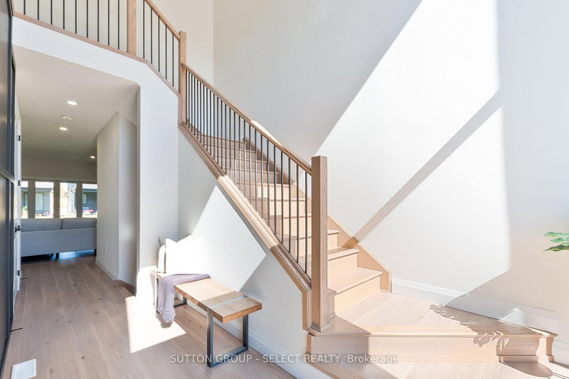 6366 Heathwoods Ave, London South, N6P 1H5 | Image 3