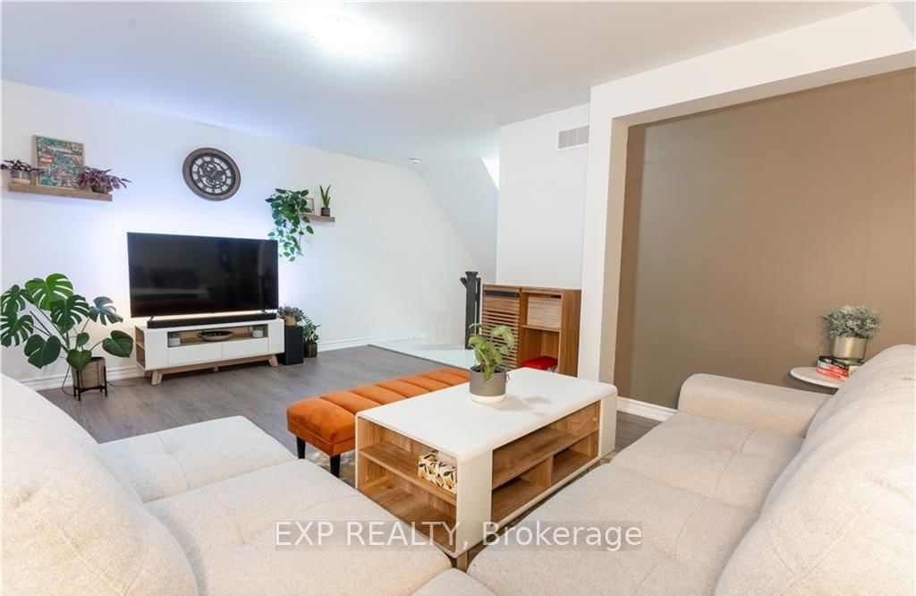 85 MULLIN Drive, Unit 20B - Photo 18