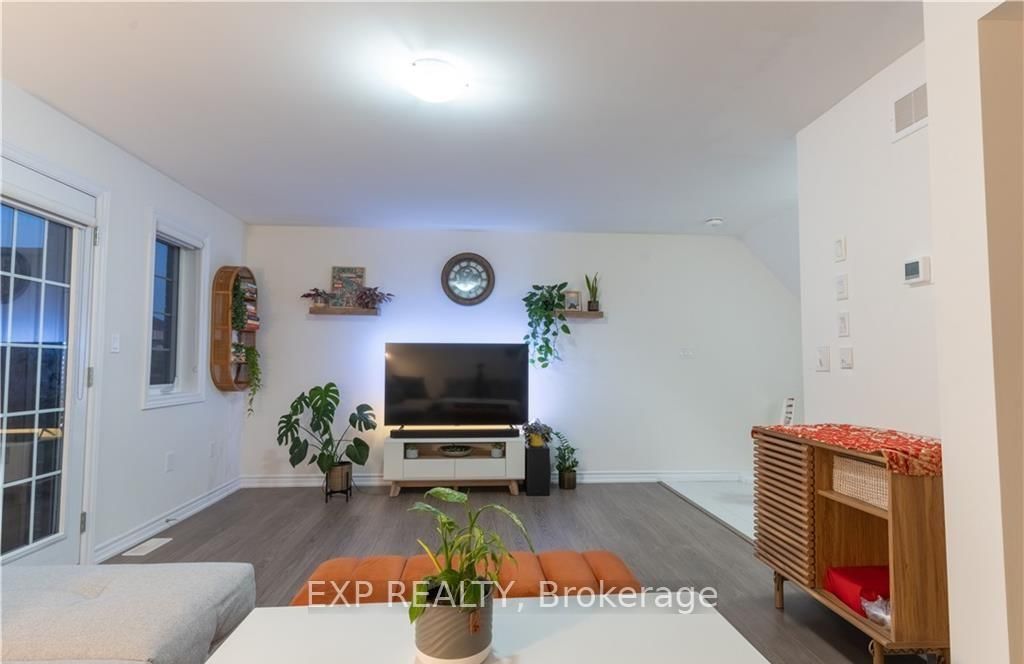 85 MULLIN Drive, Unit 20B - Photo 19