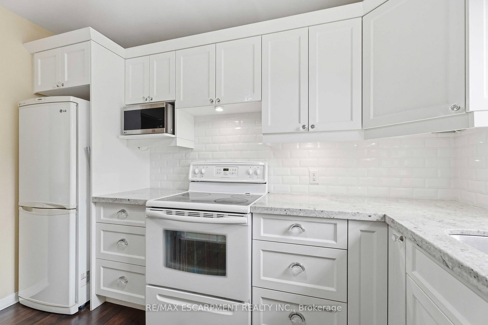 231 MacNab Street S • #23 • Hamilton, ON photo 9