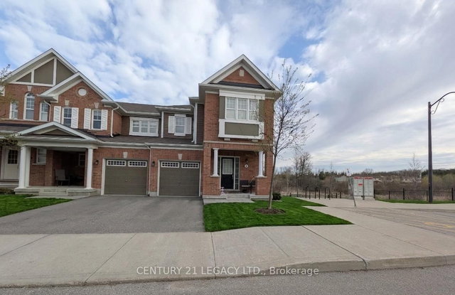 8 - 455 Guelph Avenue