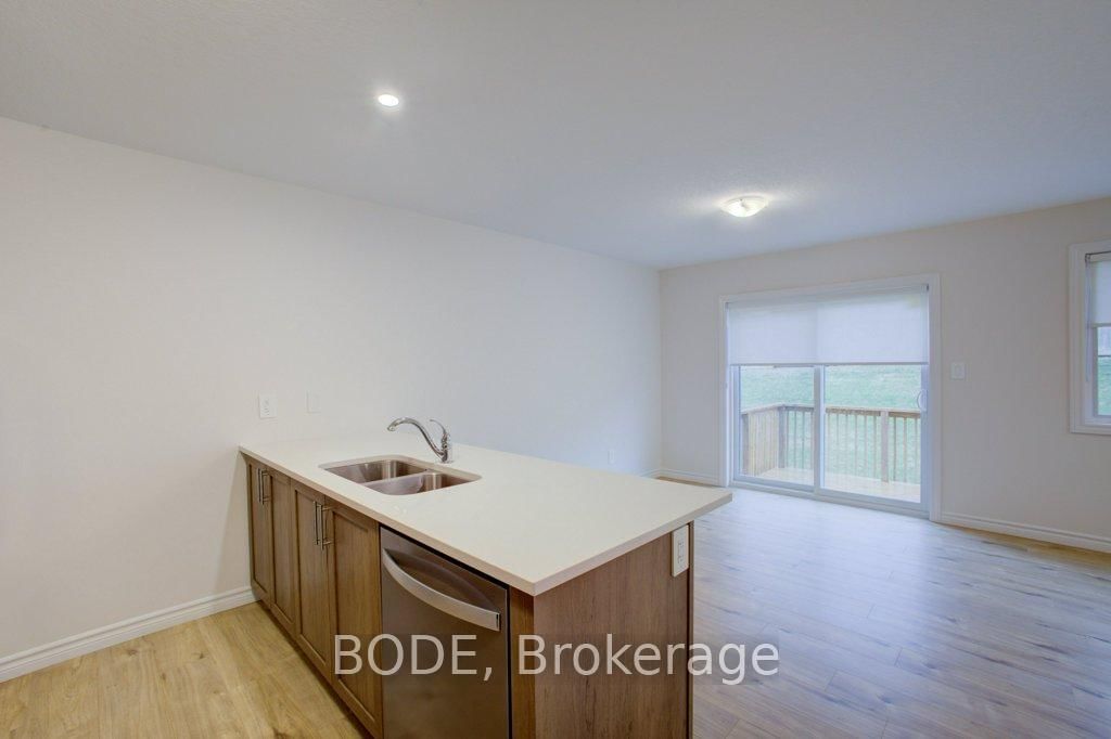 11 Rockcliffe Drive, Unit 2 - Photo 17
