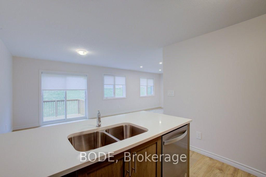11 Rockcliffe Drive, Unit 2 - Photo 18