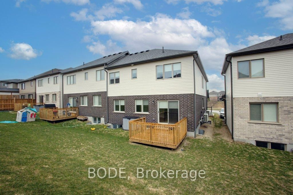 11 Rockcliffe Drive, Unit 2 - Photo 25