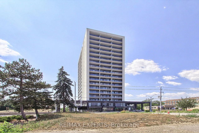 103 - 741 King Street