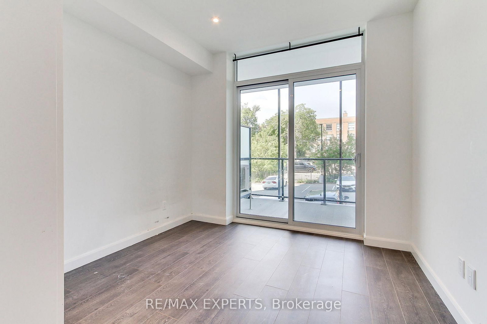 741 King Street, Unit 103 - Photo 24