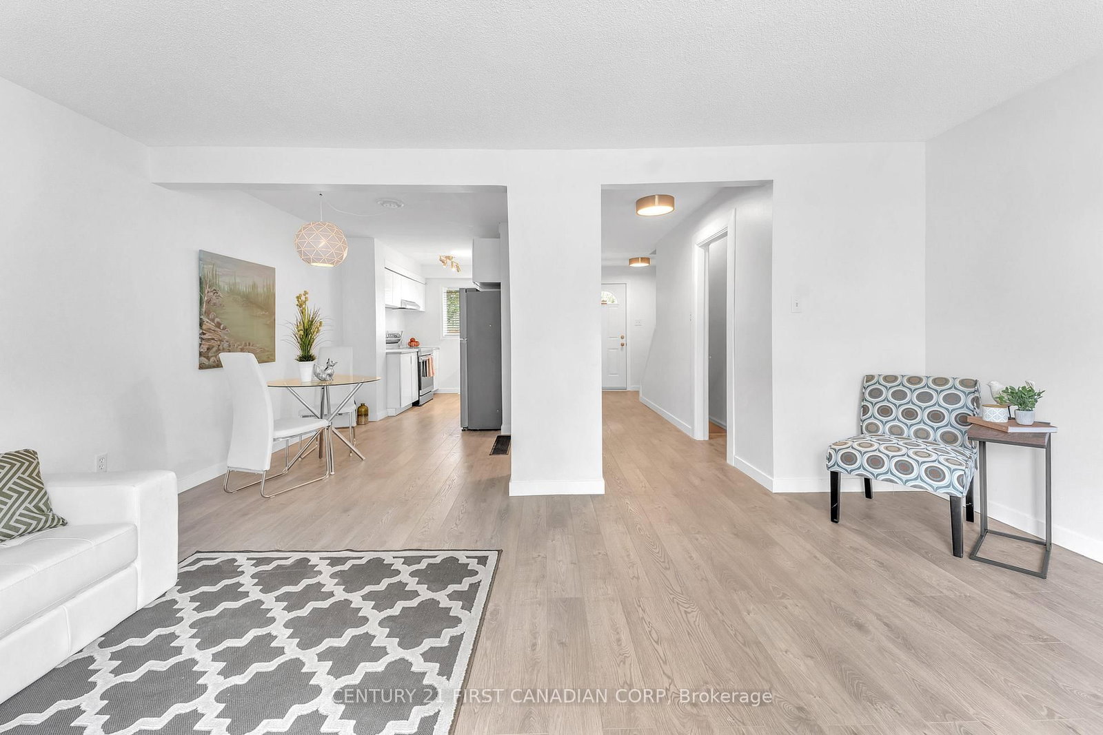 166 Southdale Road, Unit 79 - Photo 6