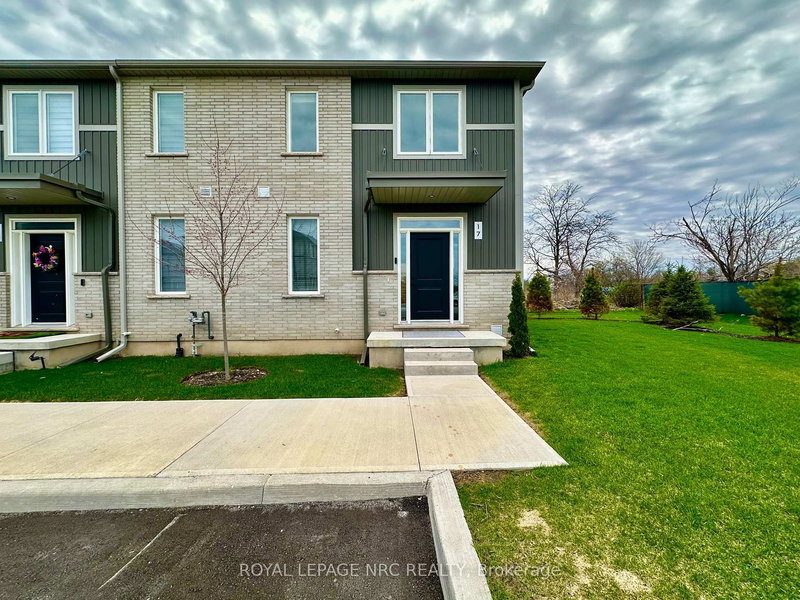 17 - 121A Moffatt St, St. Catharines, L2P 0G4 | Image 2