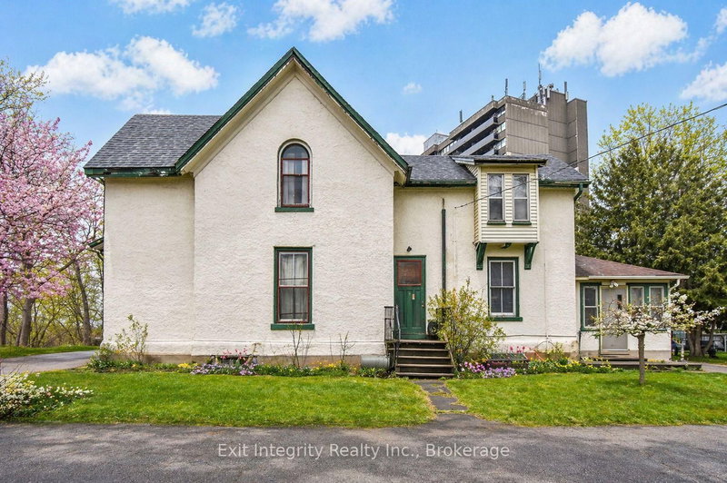 20 Elliott St, Cambridge, N1R 2J2 | Image 2