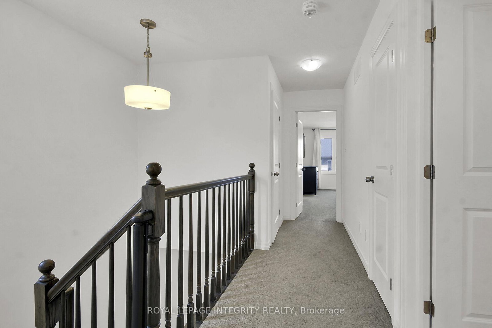 310 Broadridge Crescent - Photo 18