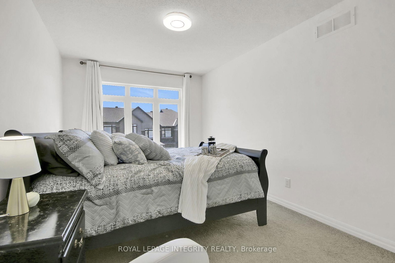 310 Broadridge Crescent - Photo 20