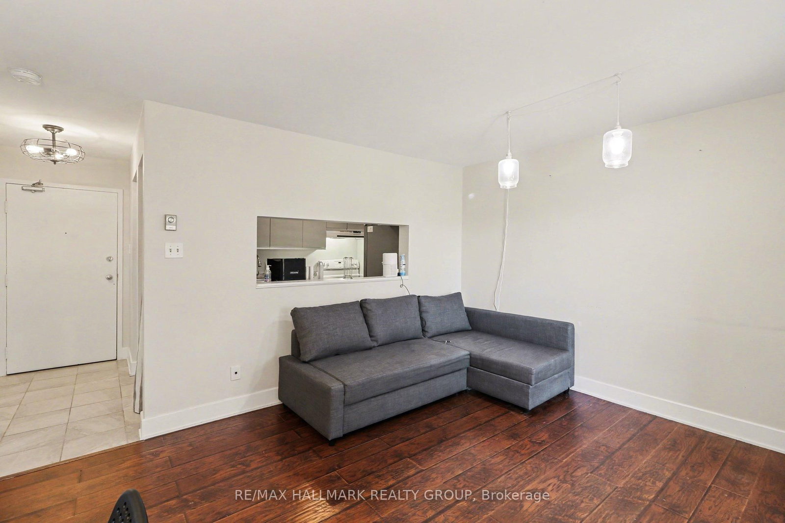 280 Brittany Drive • #312 • Ottawa, ON photo 12
