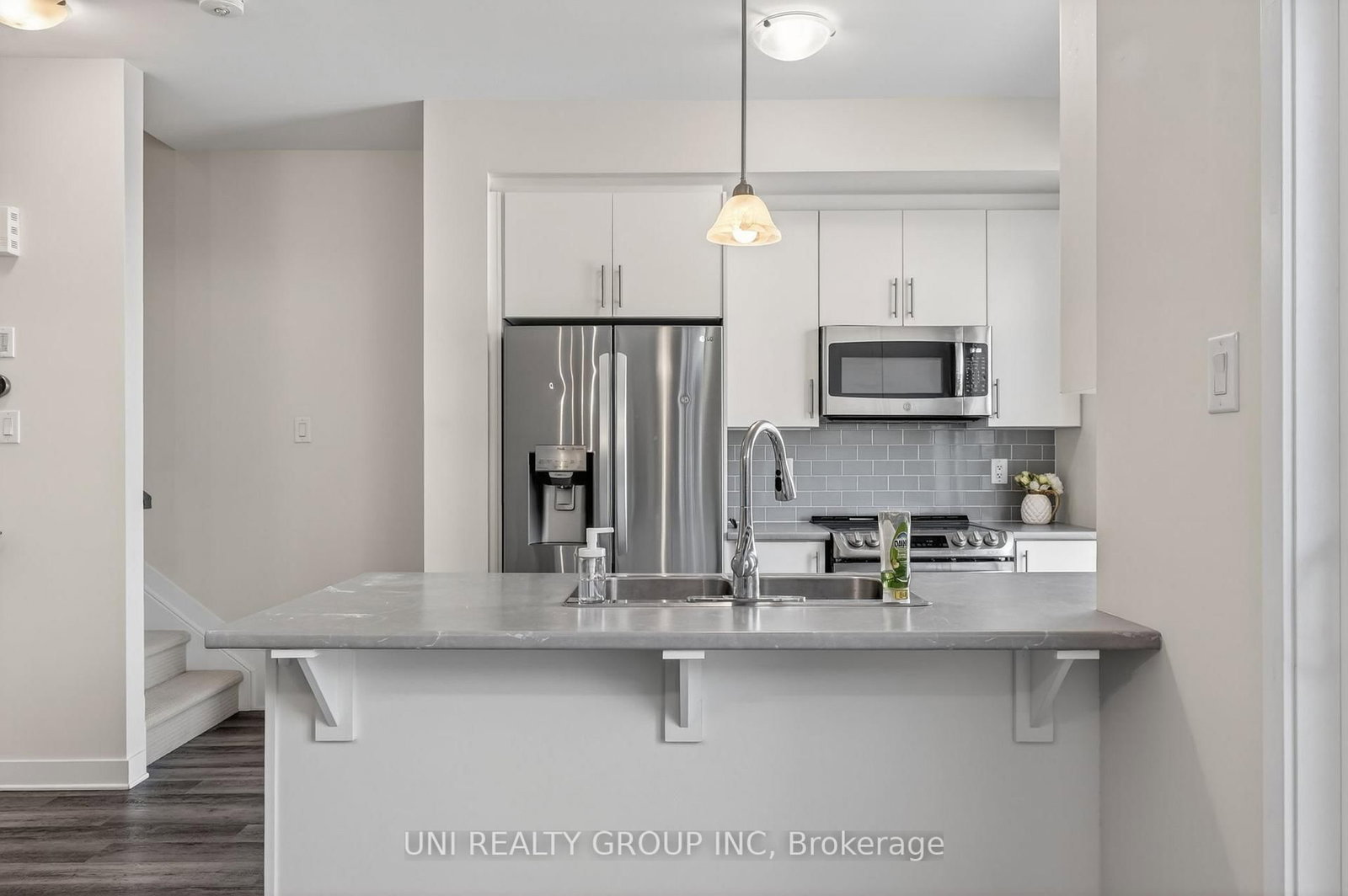 184 Visor Private - Photo 10