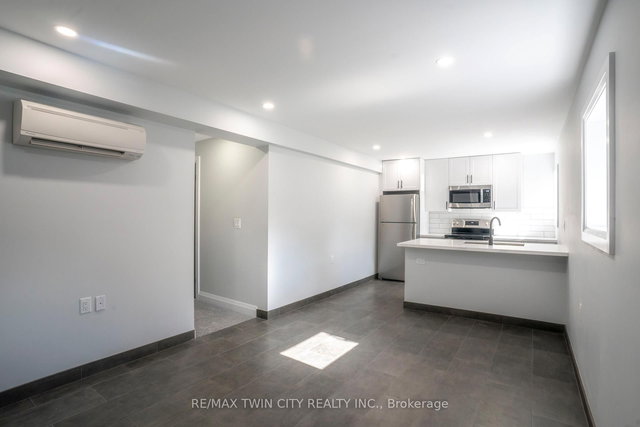 2 - 130 Elgin Street