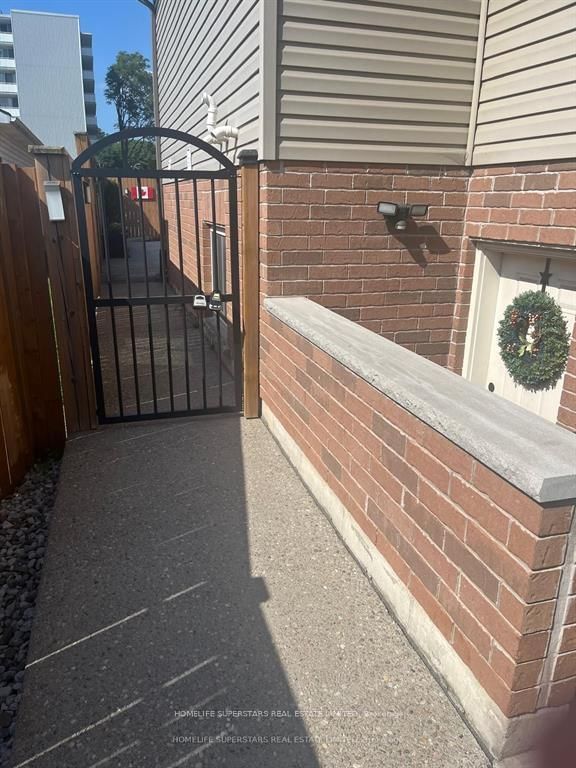 Lower - 6311 BELLEVUE Street