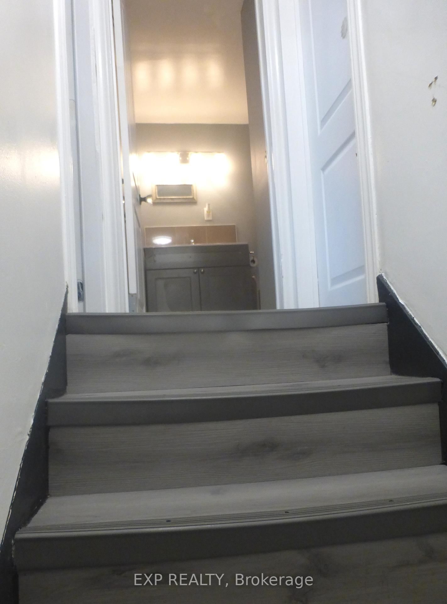 577 King Street - Photo 17