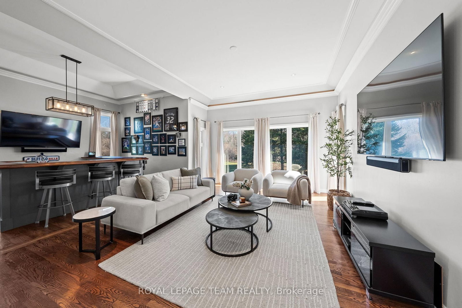 1342 Revell Drive - Photo 11