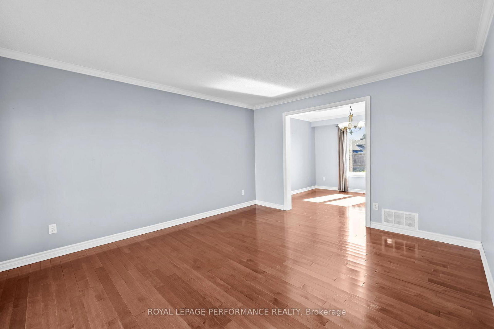 54 LAPOINTE Boulevard - Photo 9