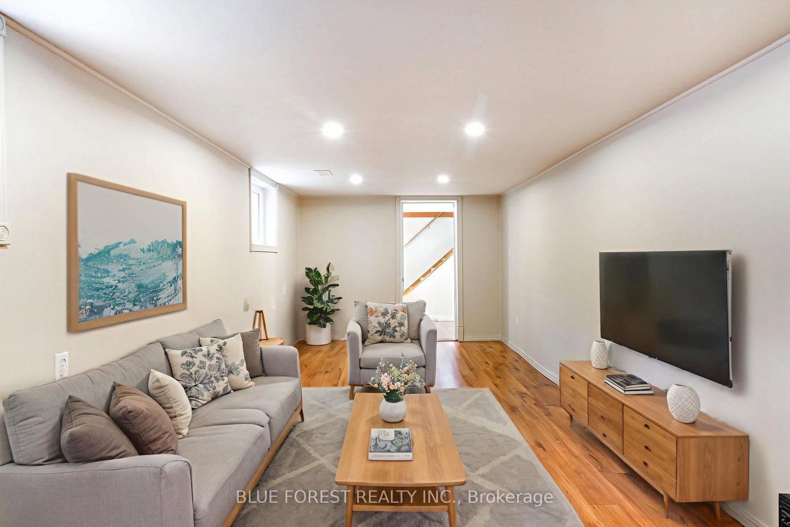 343 Emery Street E - Photo 35