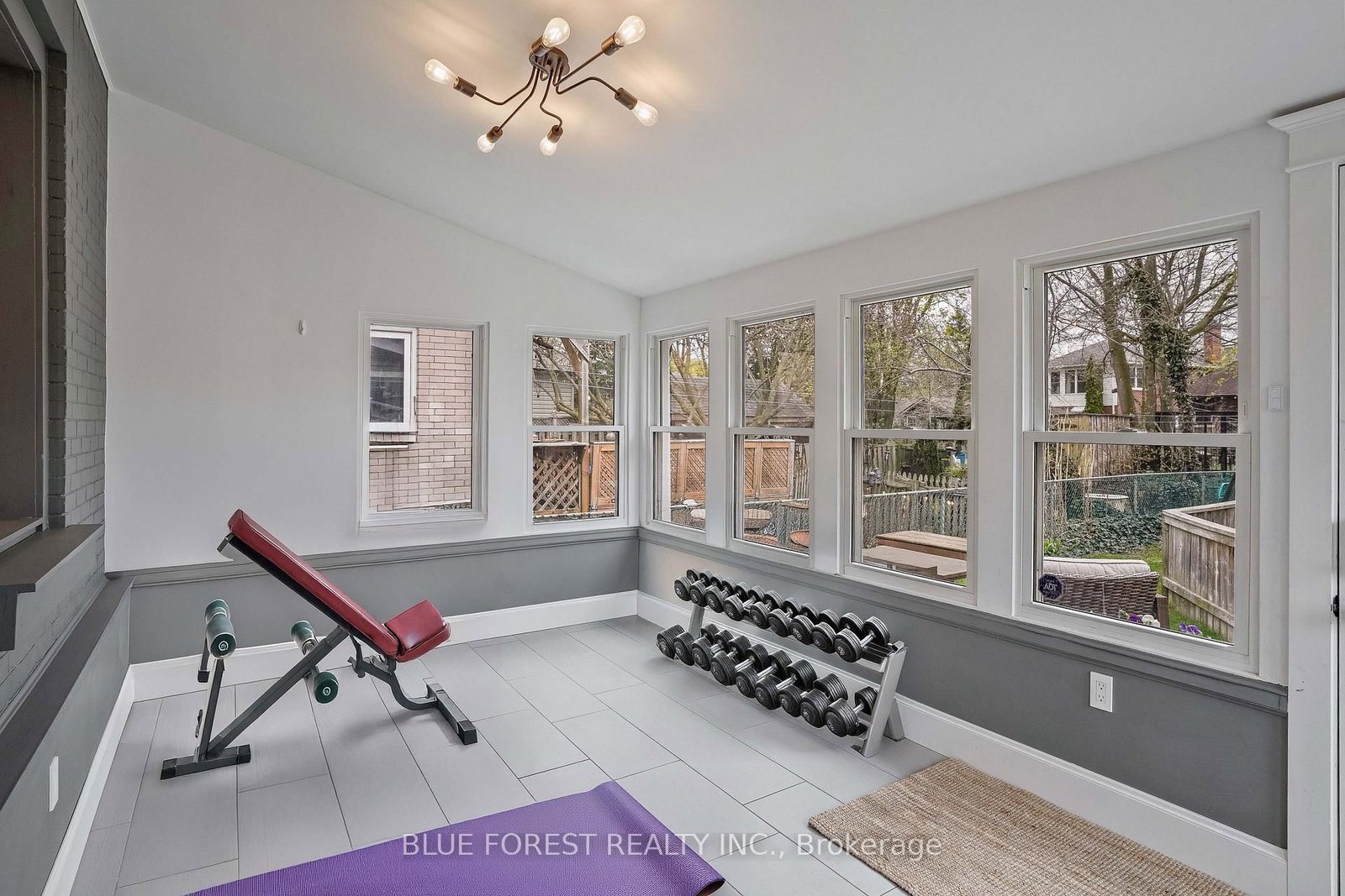 343 Emery Street E - Photo 37