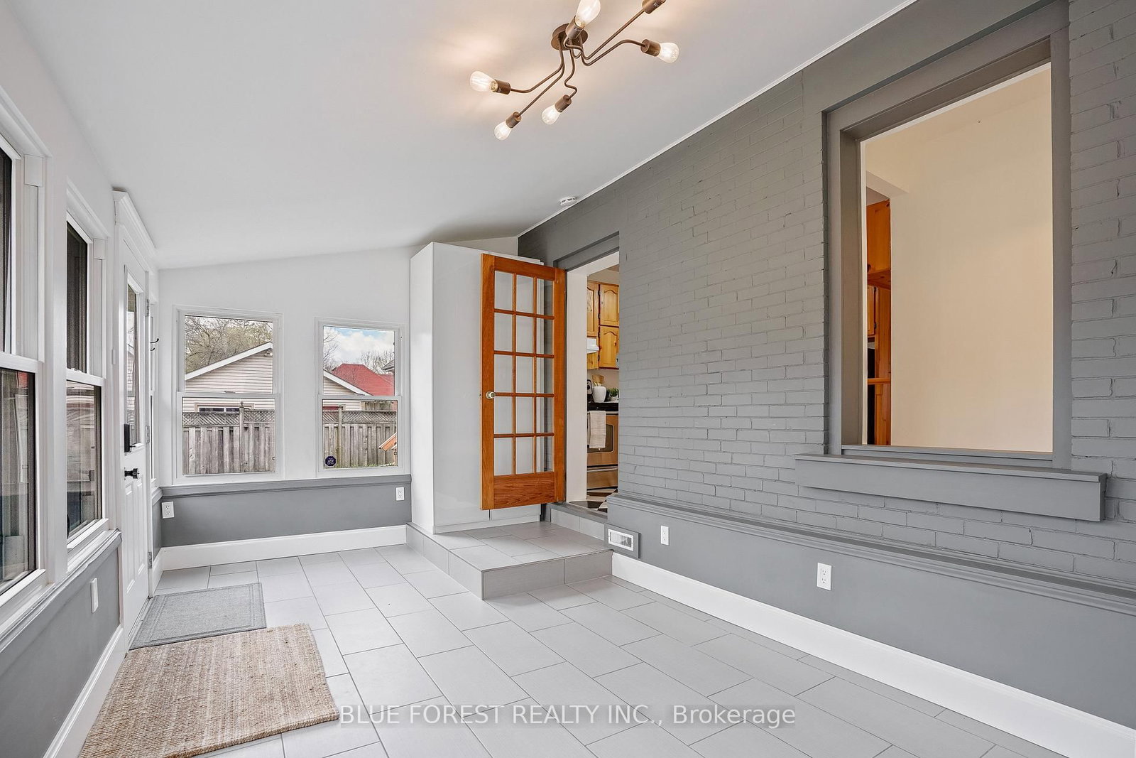 343 Emery Street E - Photo 38