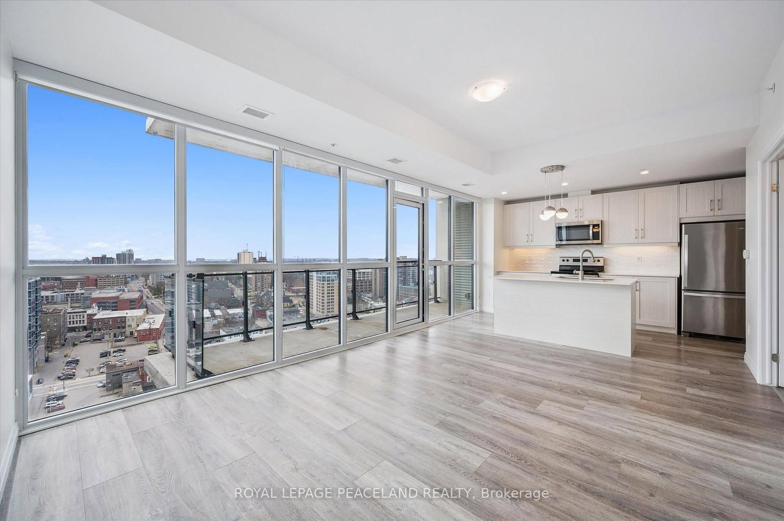 60 charles Street W, Unit 1902 - Photo 16