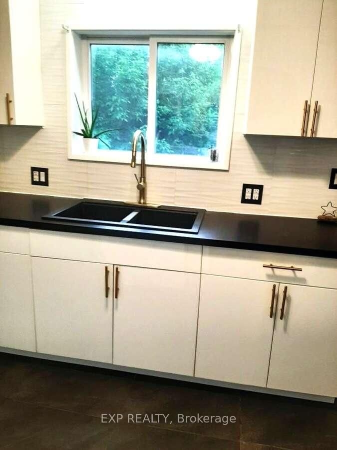 577 King Street - Photo 11