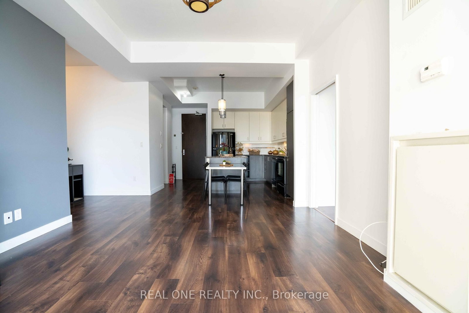 191 king Street S, Unit 703 - Photo 10