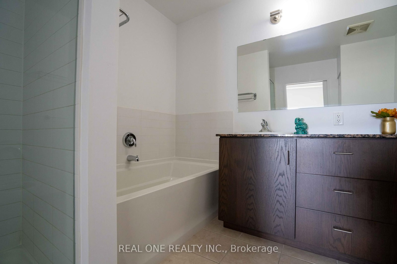 191 king Street S, Unit 703 - Photo 21