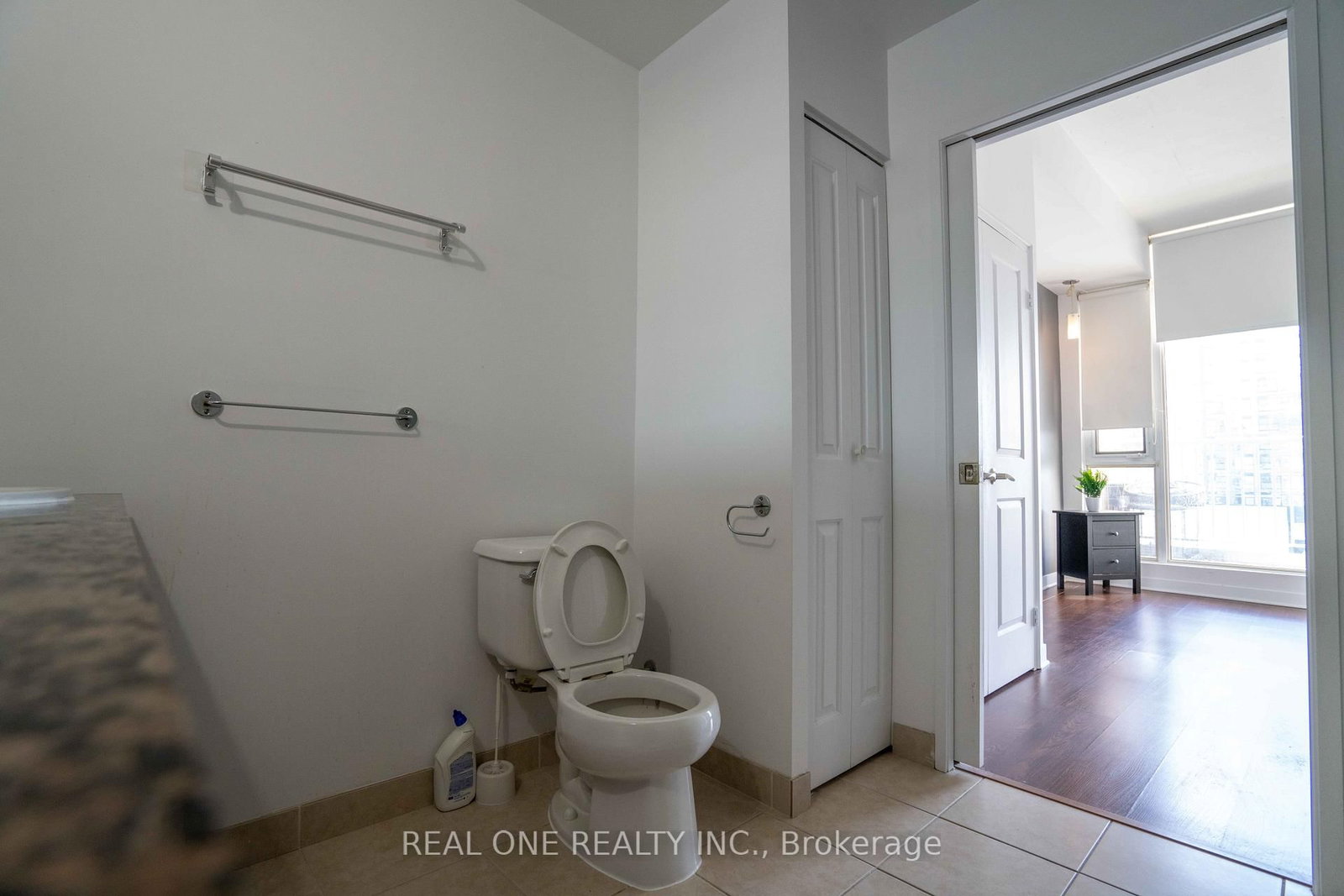 191 king Street S, Unit 703 - Photo 22