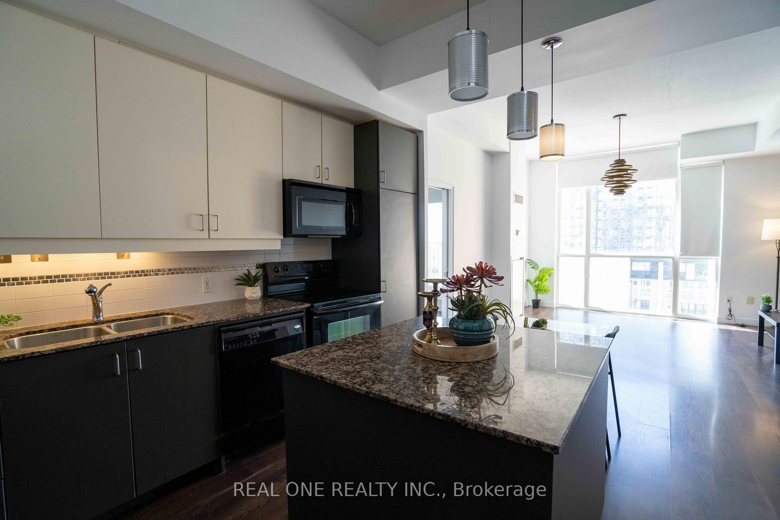 191 king Street S, Unit 703 - Photo 7