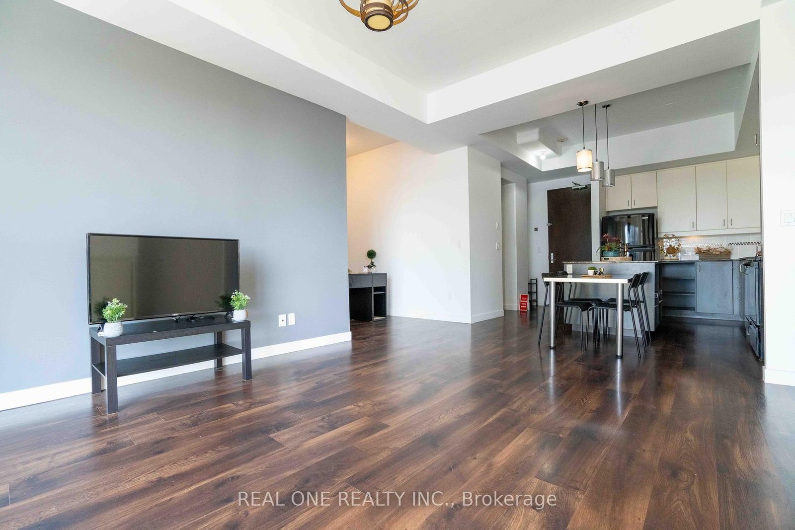 191 king Street S, Unit 703 - Photo 9