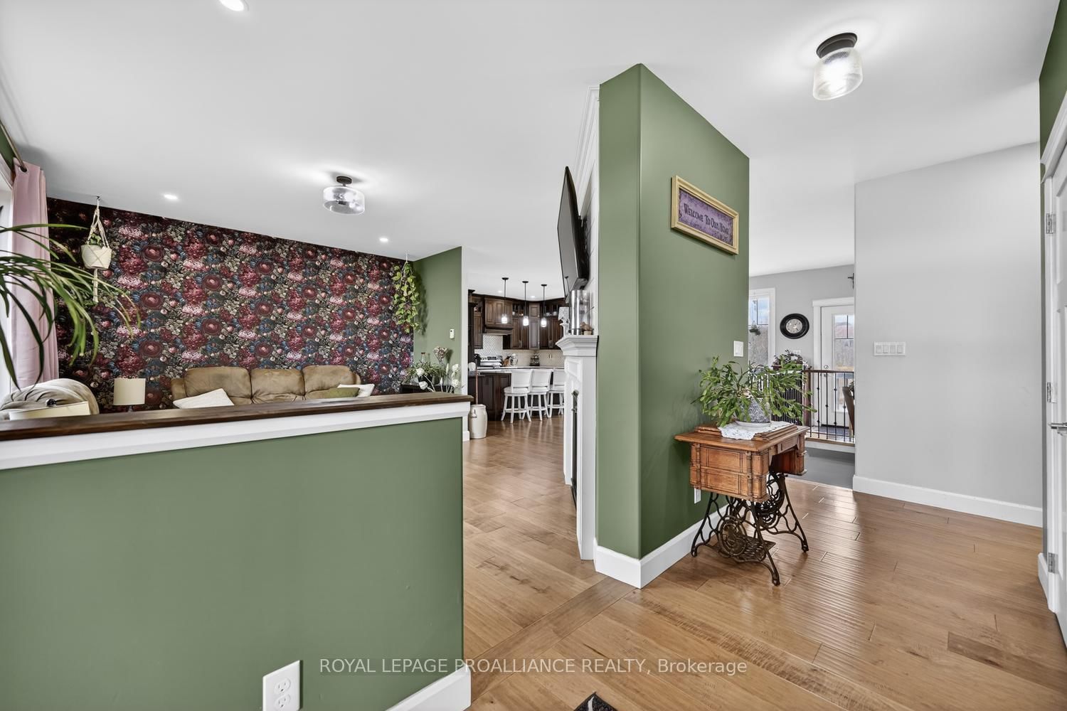 10932 Jellyby Road - Photo 9