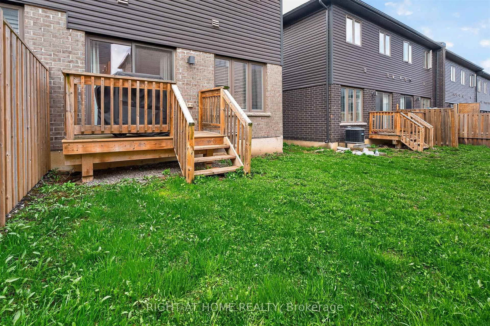 26 Greenwich Avenue - Photo 18