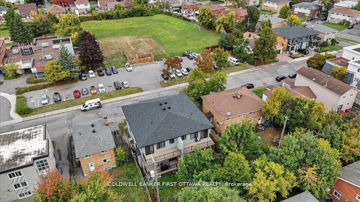 560 QUEEN MARY Street - Photo 40