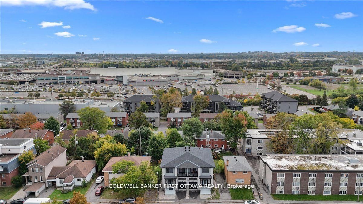 560 QUEEN MARY Street - Photo 44