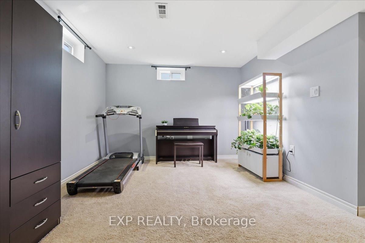 530B Rosemeadow Crescent - Photo 32