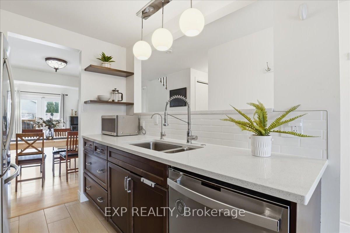 530B Rosemeadow Crescent - Photo 6