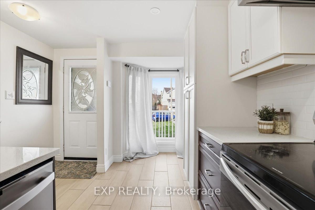 530B Rosemeadow Crescent - Photo 8