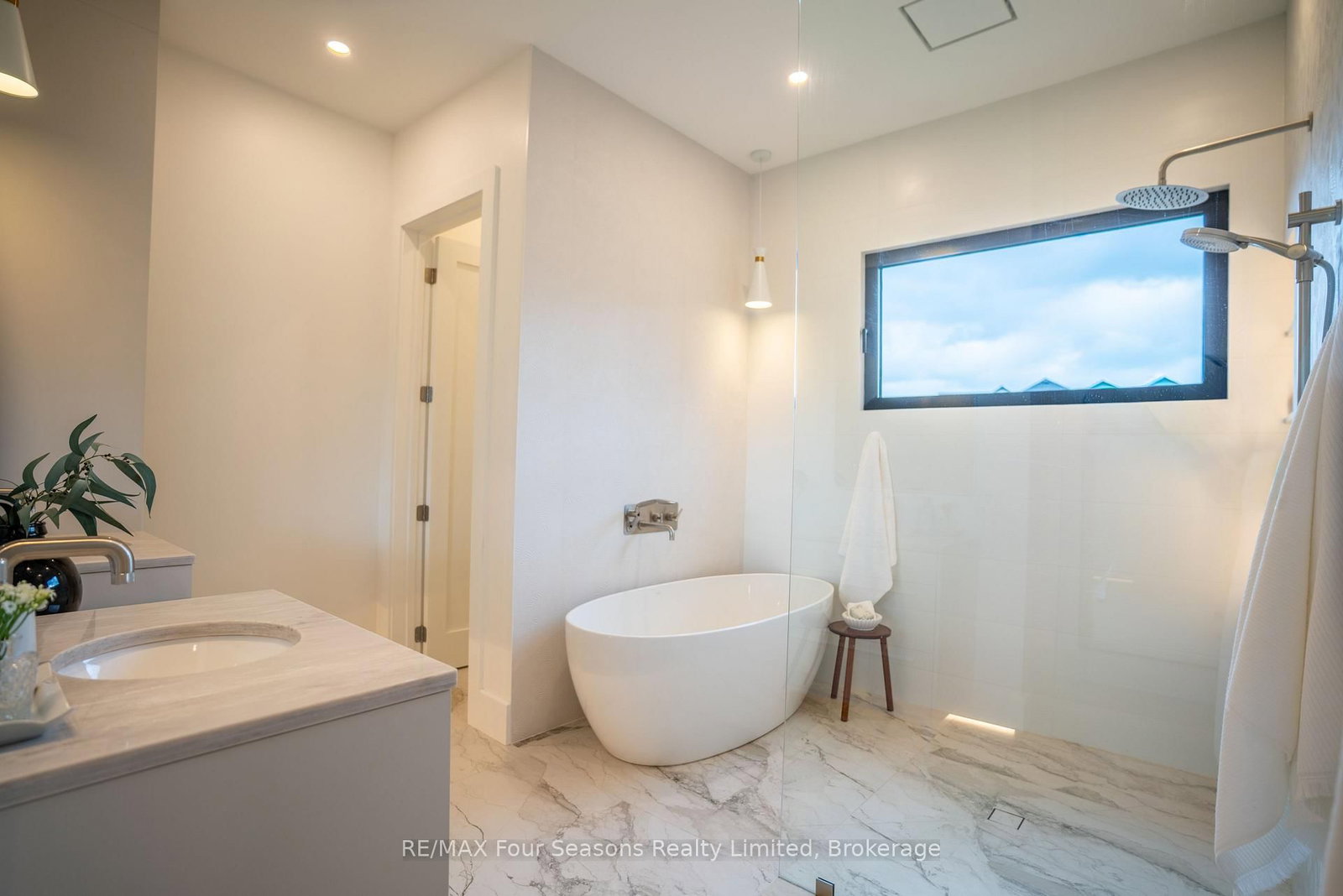 102 Barton Boulevard - Photo 14