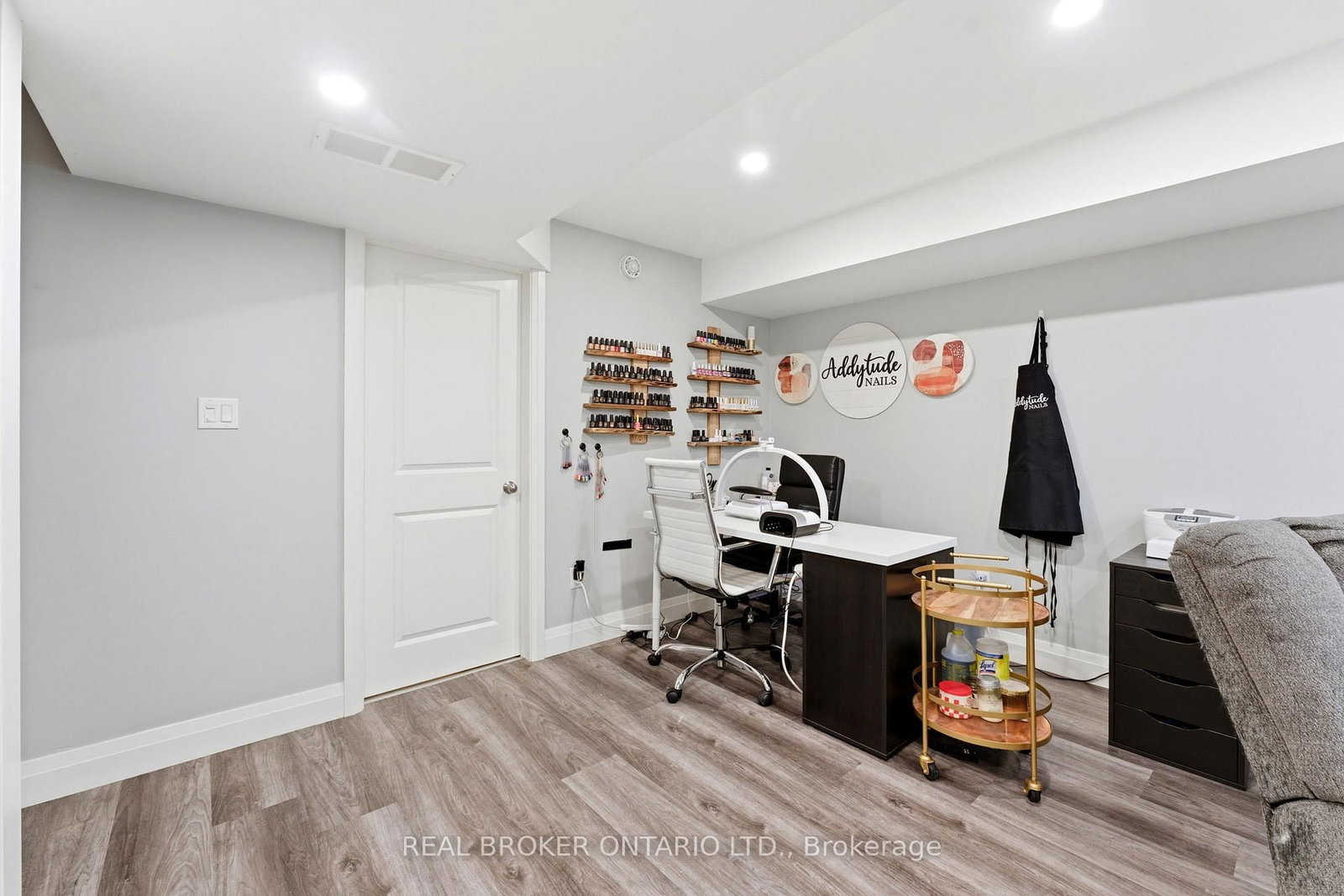 6 Freer Drive - Photo 24