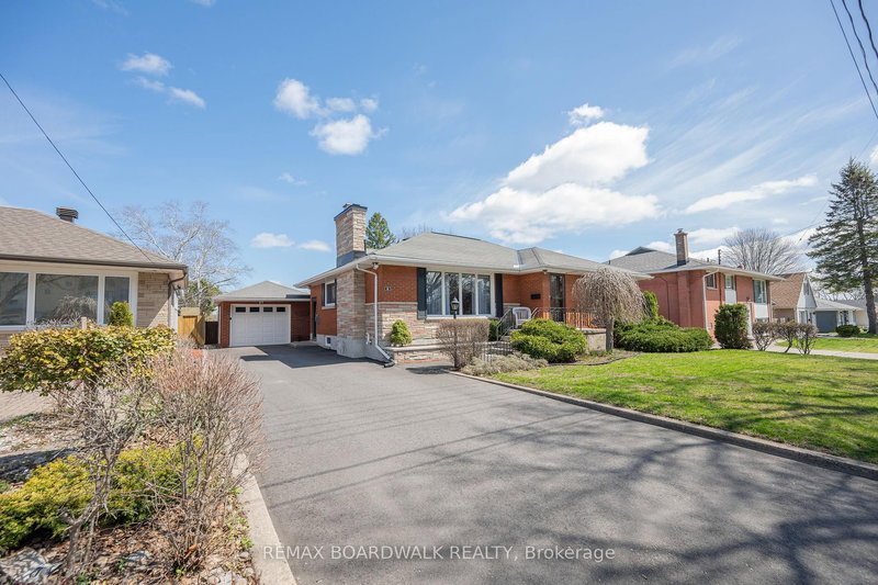 89 Stewart Blvd, Brockville, K6V 4W2 | Image 2