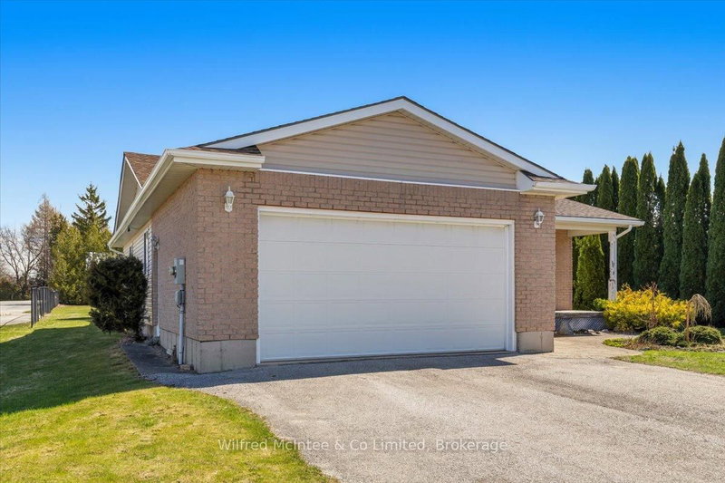 59 Chesley St, Saugeen Shores, N0H 2L0 | Image 3